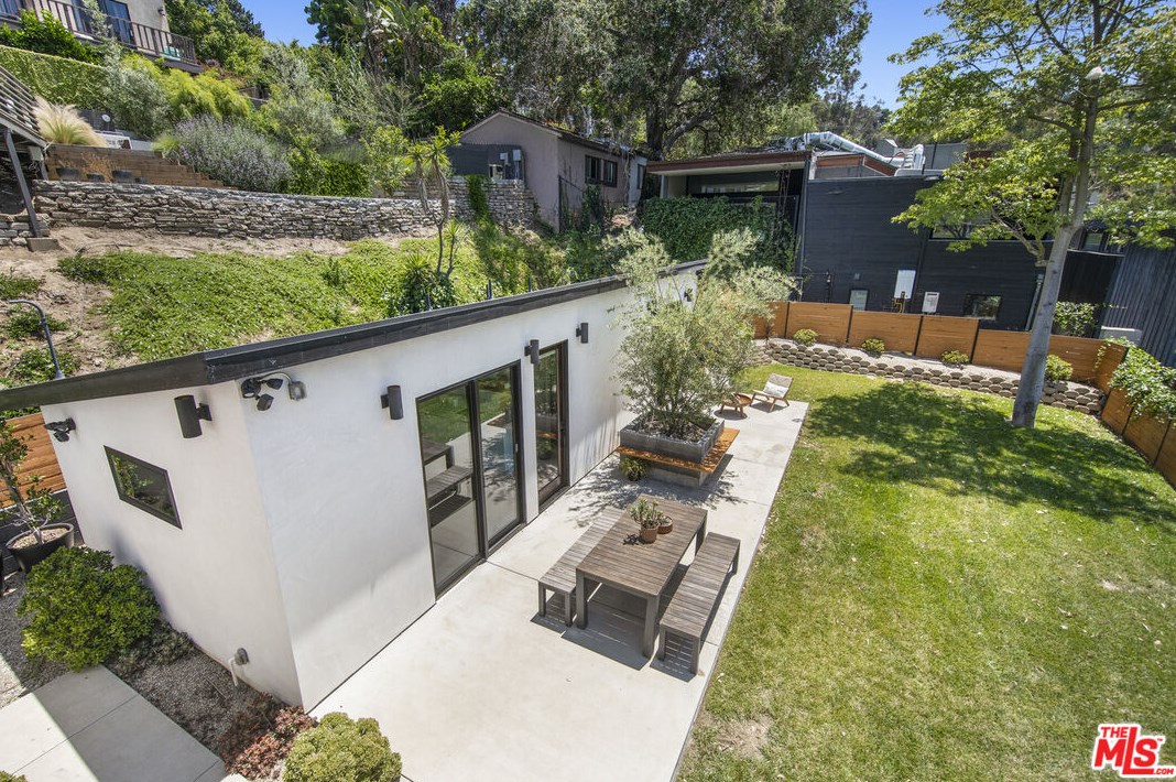 2326 Ewing St, Los Angeles CA  90039-3125 exterior