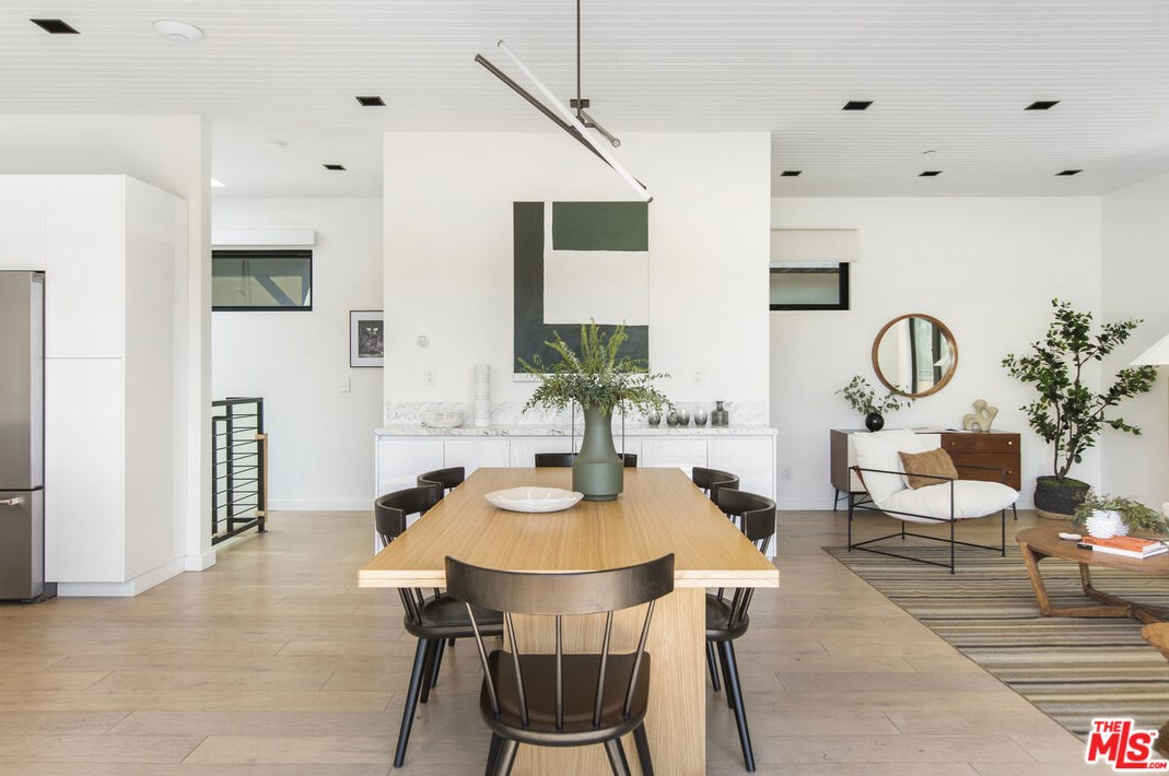 2326 Ewing St, Los Angeles CA  90039-3125 exterior