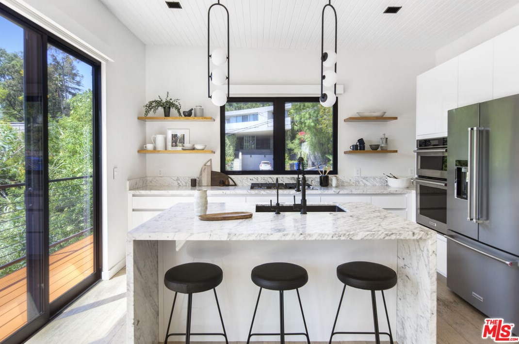2326 Ewing St, Los Angeles CA  90039-3125 exterior
