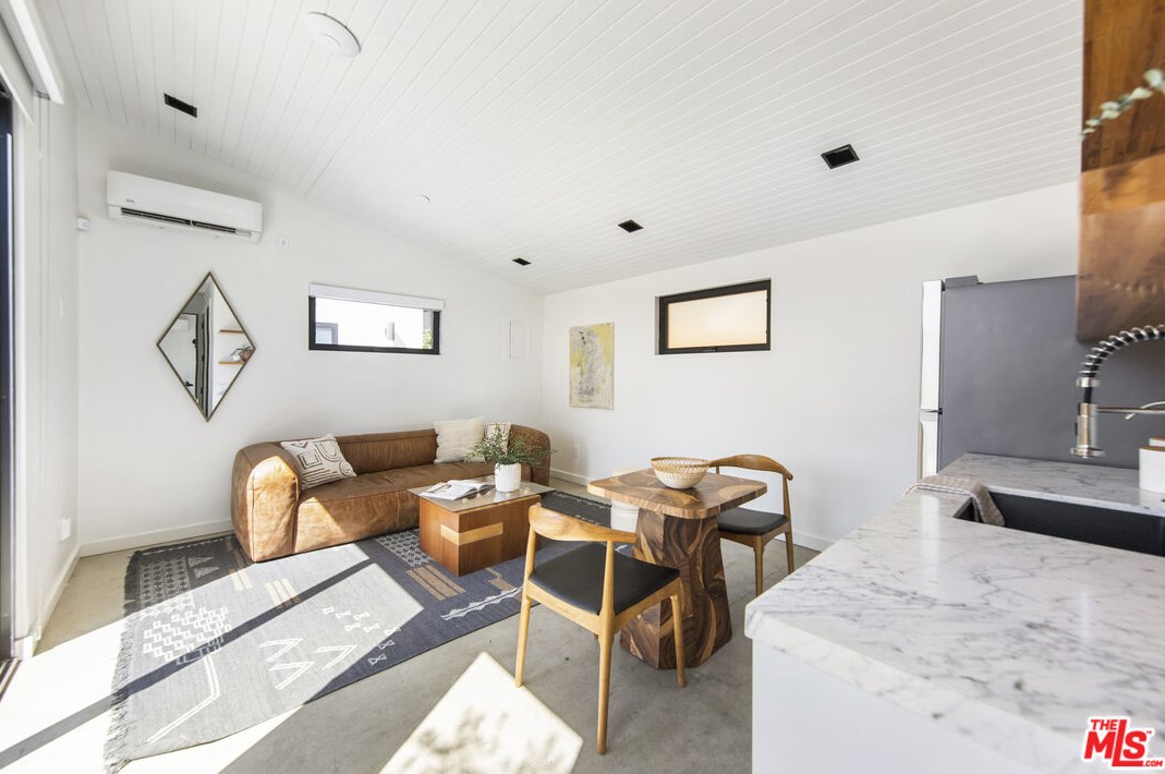 2326 Ewing St, Los Angeles CA  90039-3125 exterior
