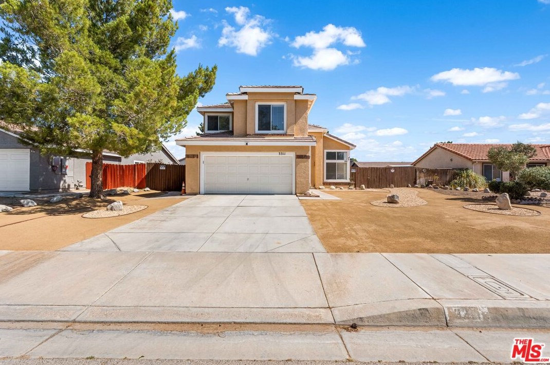 3311 Avenue, Palmdale, CA