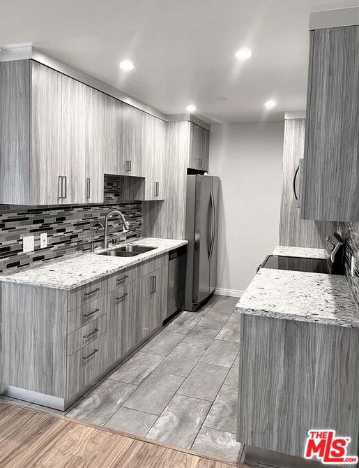 1730 Camino Palmero St #320, Los Angeles, CA 90046