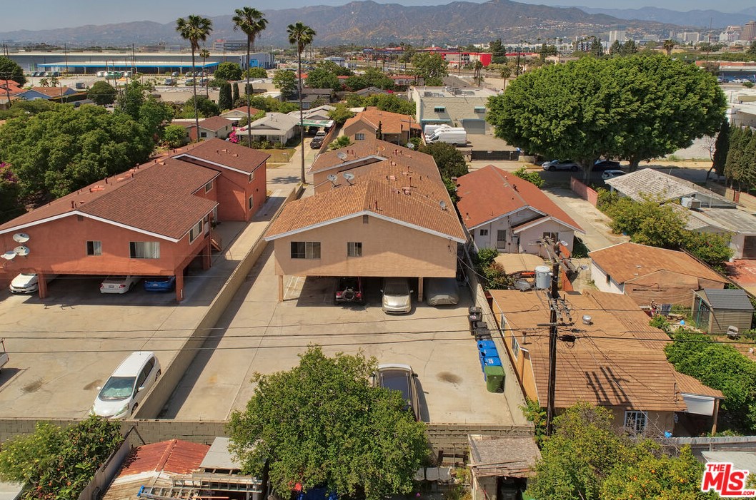 4122 Sequoia St, Los Angeles CA  90039-1119 exterior