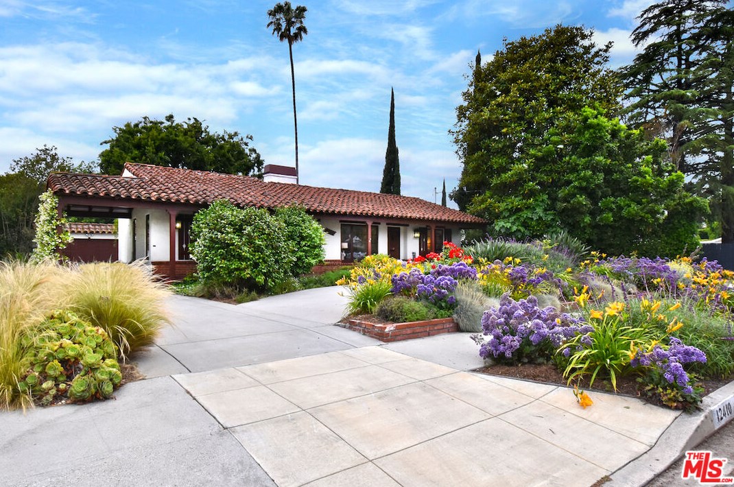 12410 Addison St, North Hollywood, CA 91607