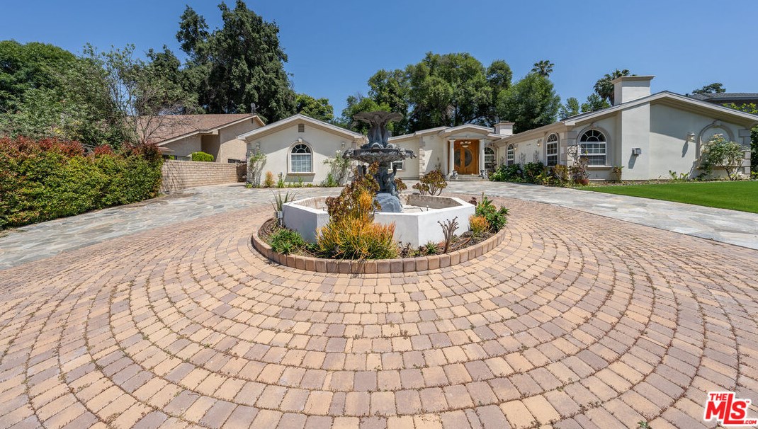 4112 Old Topanga Canyon Rd, Calabasas, CA 91302