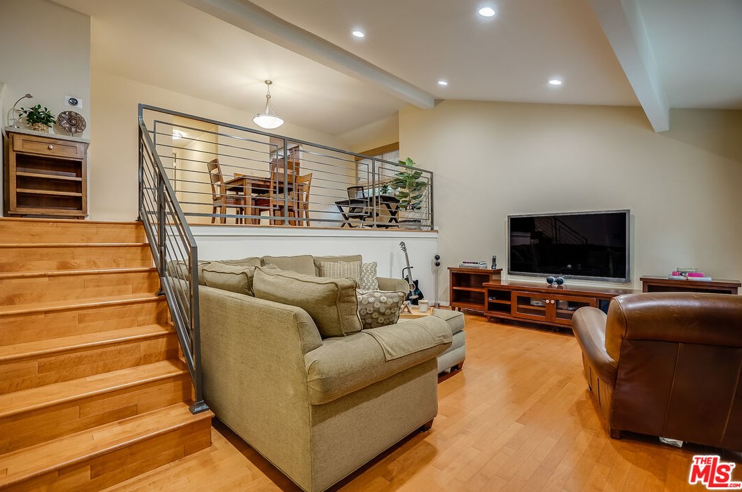 532 Garfield Ave, South Pasadena, CA 91030