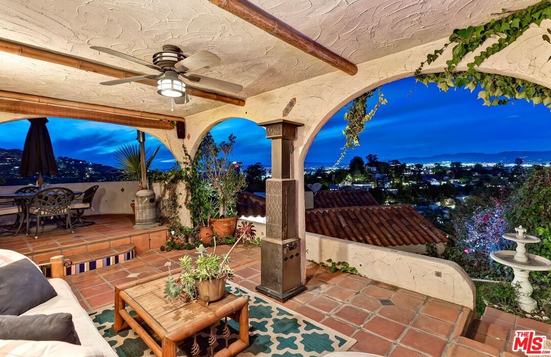 3346 Knoll Dr, Los Angeles CA  90068-1520 exterior