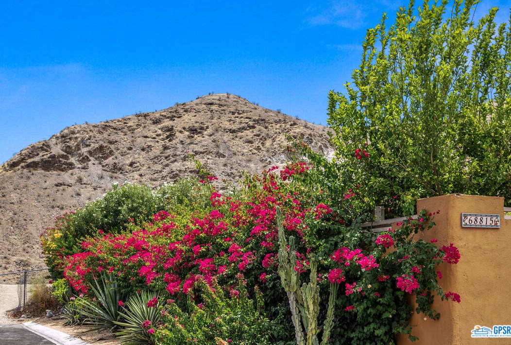 68815 E St, Cathedral City, CA 92234-1923