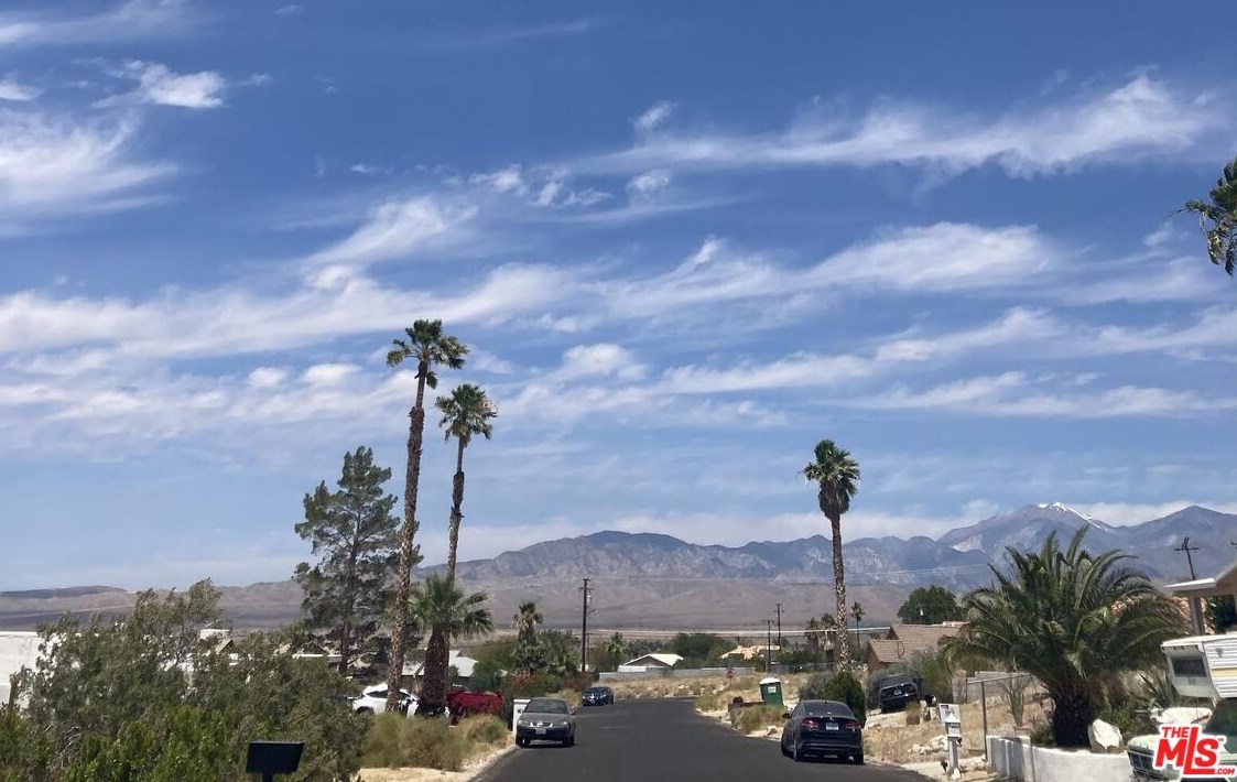 66833 San Ardo Rd, Desert Hot Springs, CA 92240