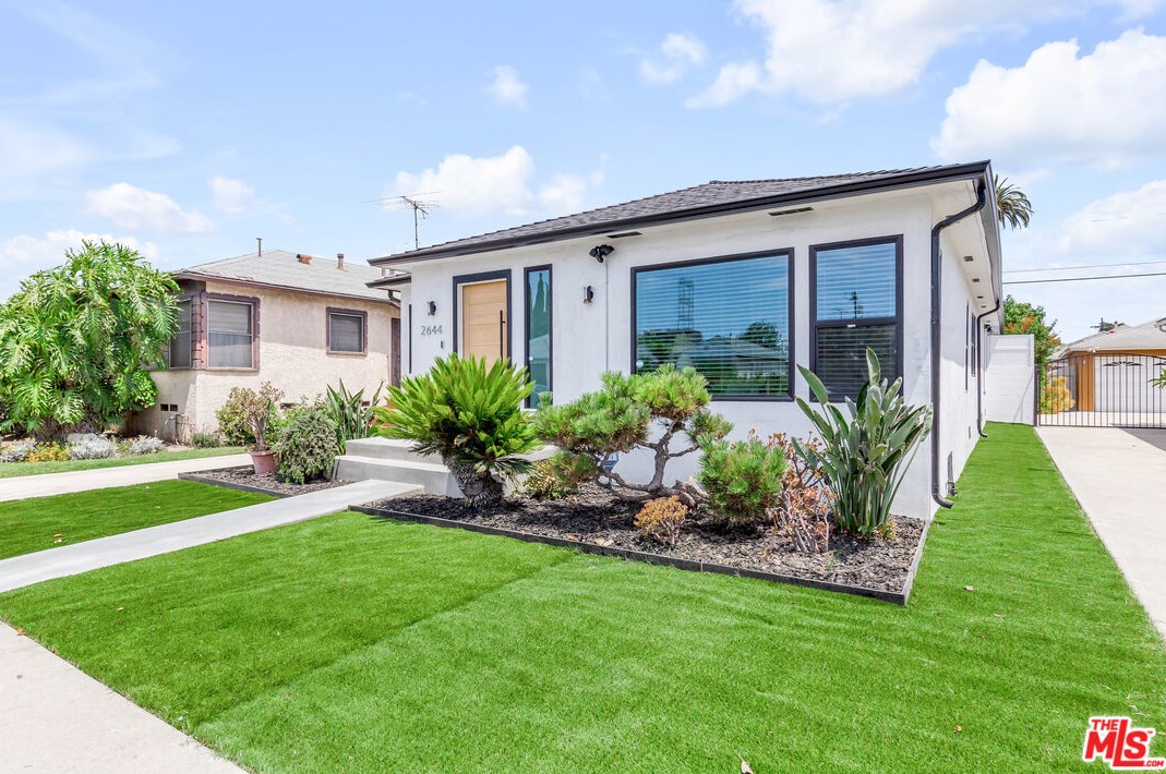 2644 Thurman Ave, Los Angeles, CA 90016-2426
