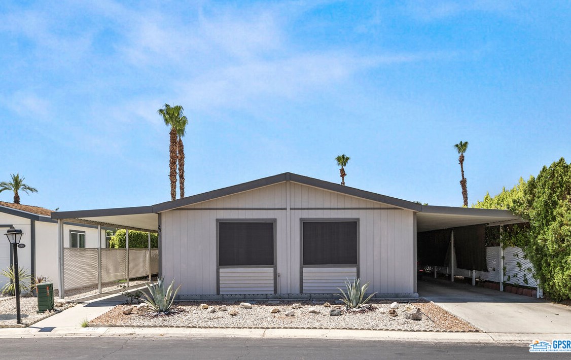251 Coble Dr, Cathedral City, CA 92234-6607