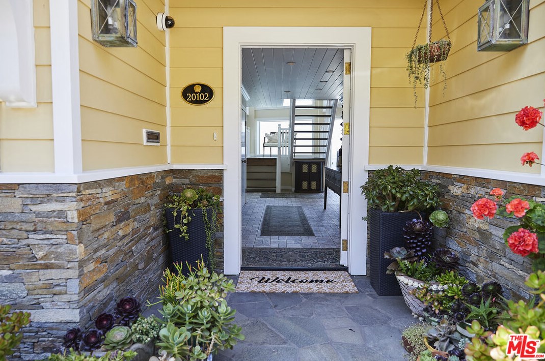 20102 Pacific Coast Hwy, Malibu, CA 90265-5421