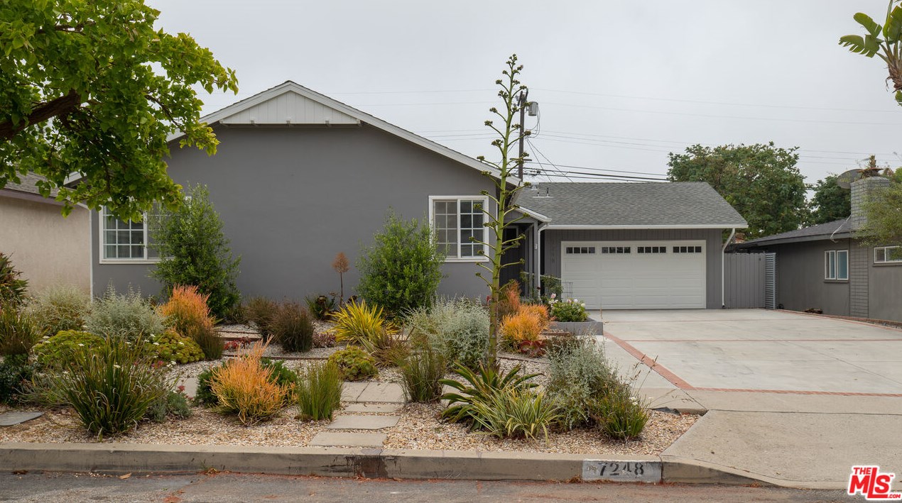 7248 90th St, Los Angeles, CA 90045-3445