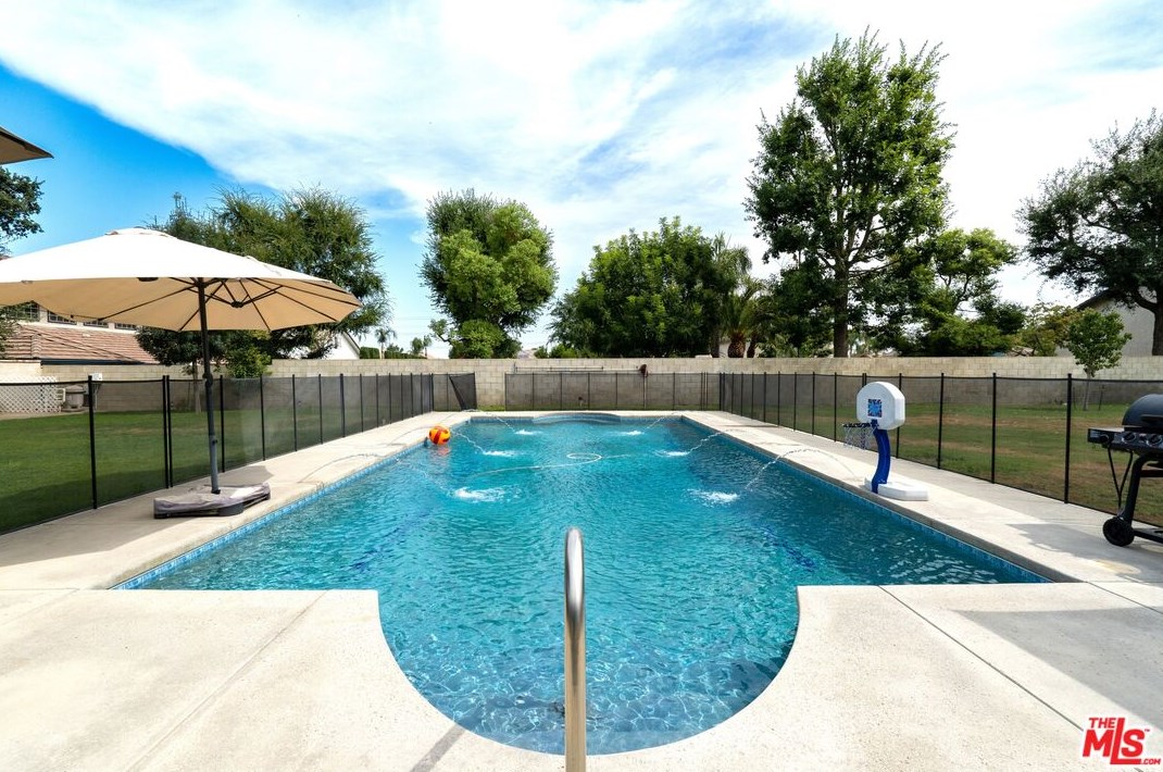 14908 David Ct, Bakersfield, CA 93314