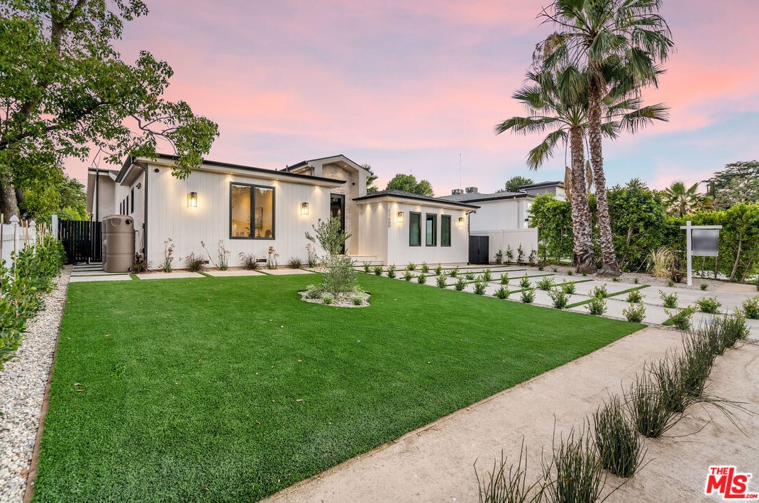 12600 Emelita St, North Hollywood, CA 91607