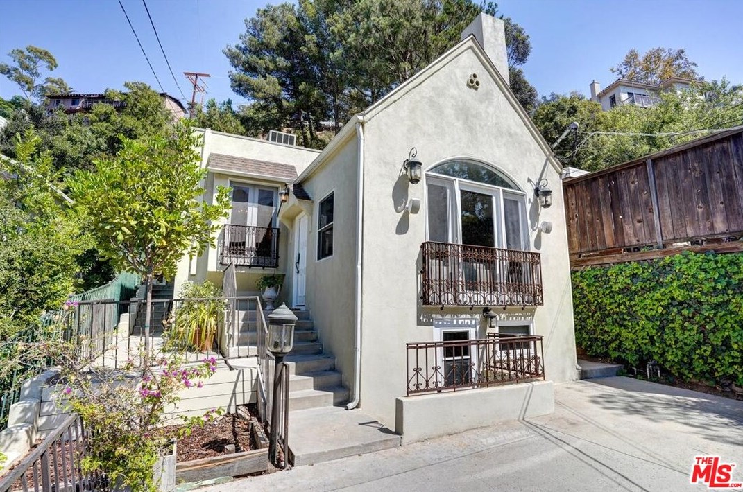 2070 Stanley Hills Dr, Los Angeles, CA 90046-7763