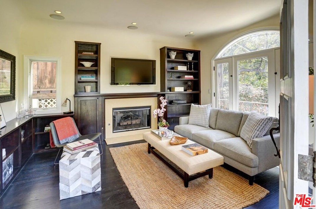 2070 Stanley Hills Dr, Los Angeles CA  90046-7752 exterior