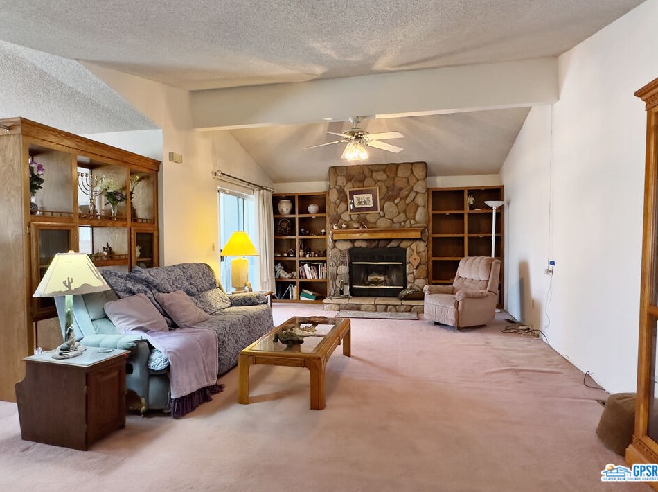 73871 Desert Greens Dr, Palm Desert, CA 92260-1504