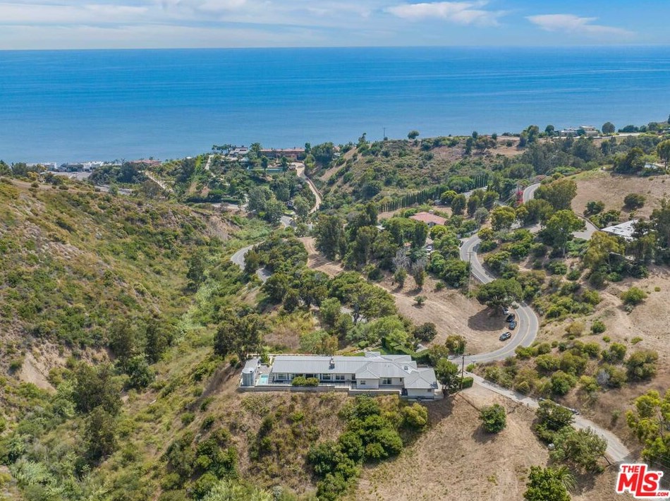 3714 Carbon Canyon Rd, Malibu, CA 90265-5003