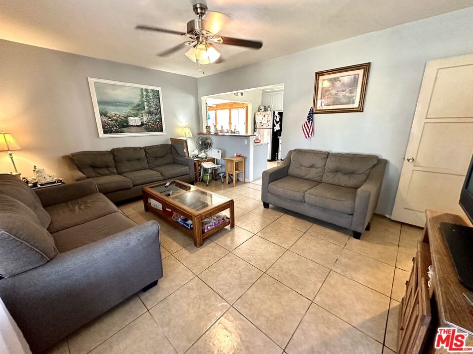 12337 Sproul St, Norwalk, CA 90650-4346