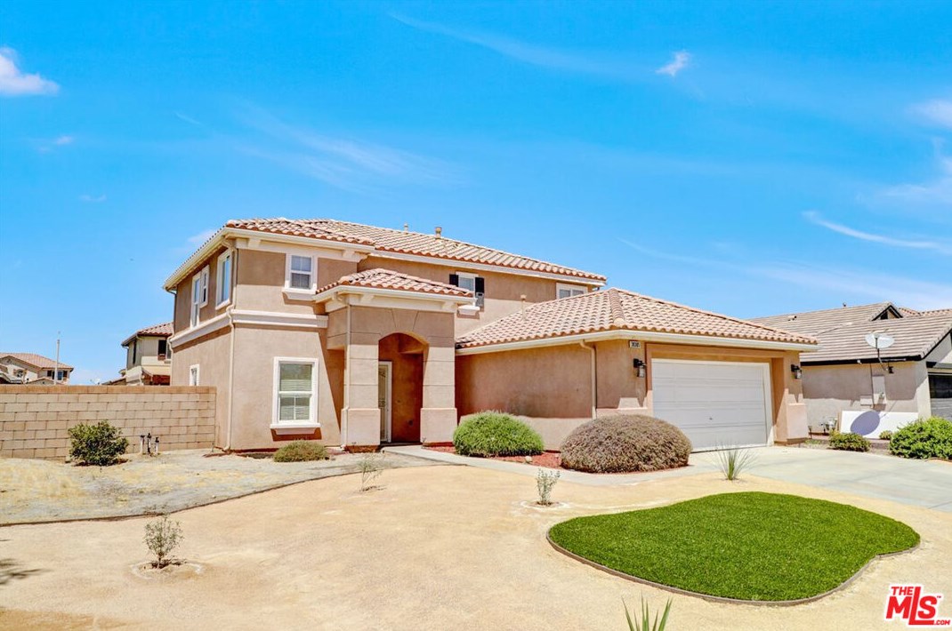 38305 Ranger Dr, Palmdale, CA 93552-3448