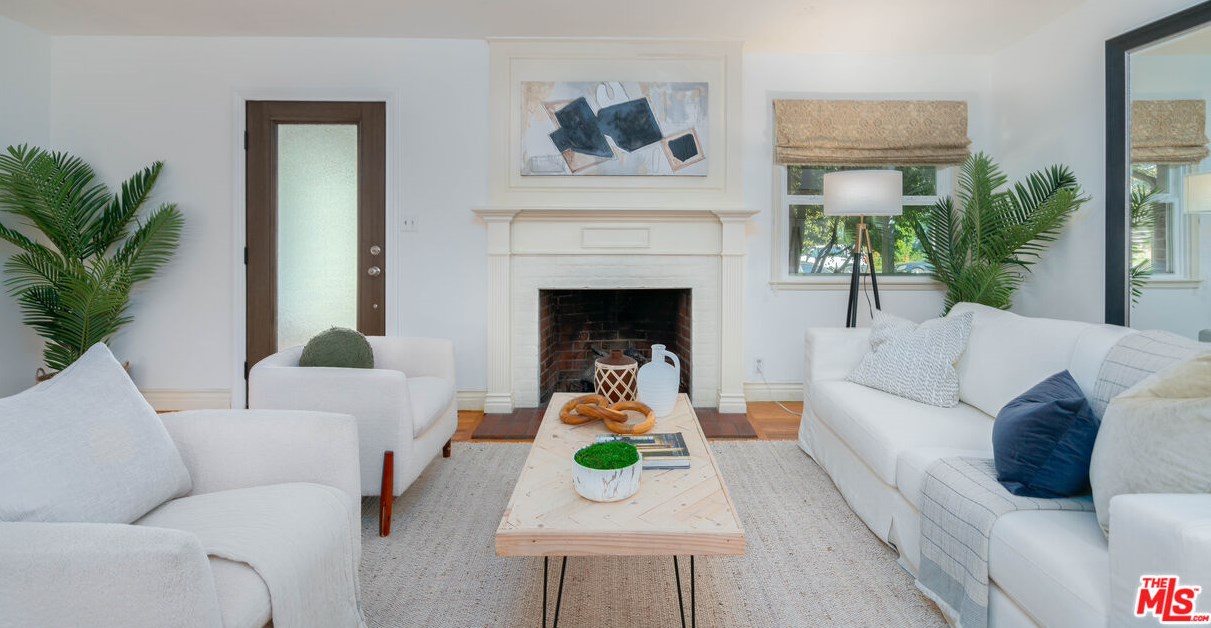 3215 Federal Ave, Los Angeles, CA 90066-1226