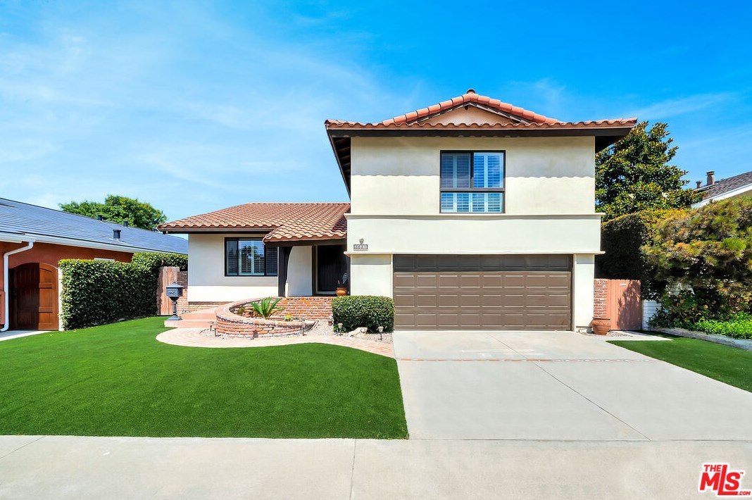3651 Bluebell St, Seal Beach, CA 90740