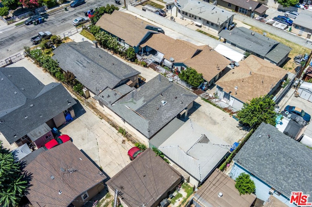 814 Bonnie Beach Pl, Los Angeles CA  90063-1240 exterior