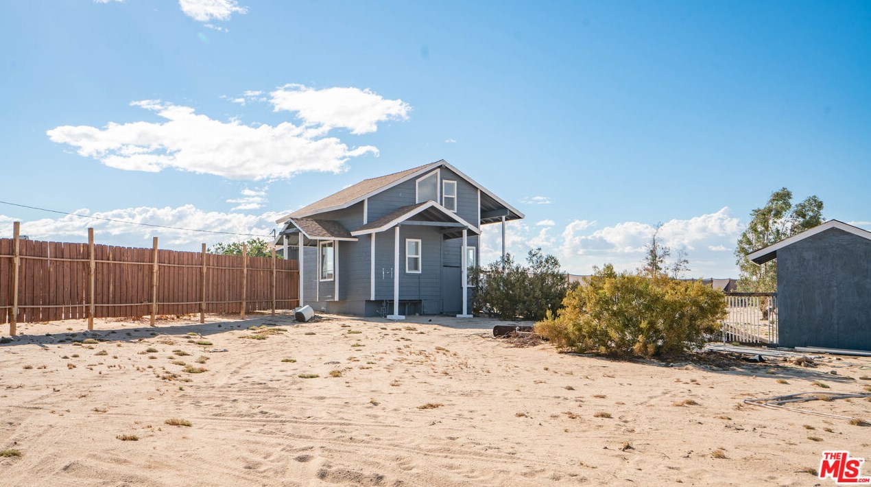 70354 Palmyra Dr, Twntynine Plm, CA 92277