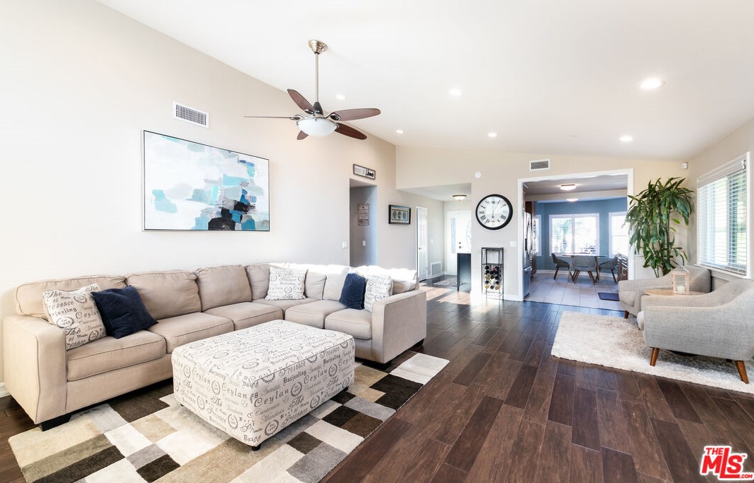 2663 Lemon Dr, Simi Valley, CA 93063