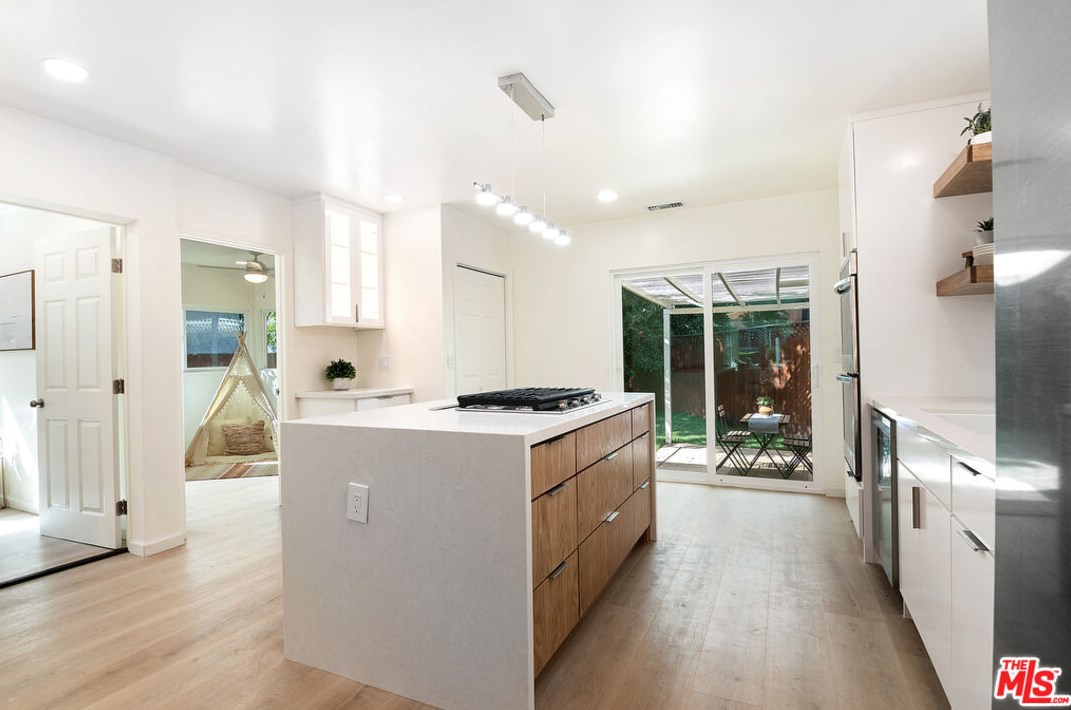 4937 Genevieve Ave, Los Angeles CA  90041-2505 exterior