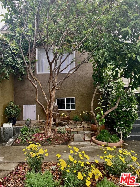 812 Coronado St, Los Angeles CA  90026-3913 exterior