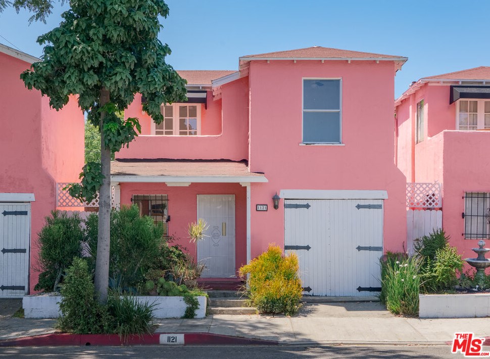 1117 Gardner St, Los Angeles, CA 90046-5602