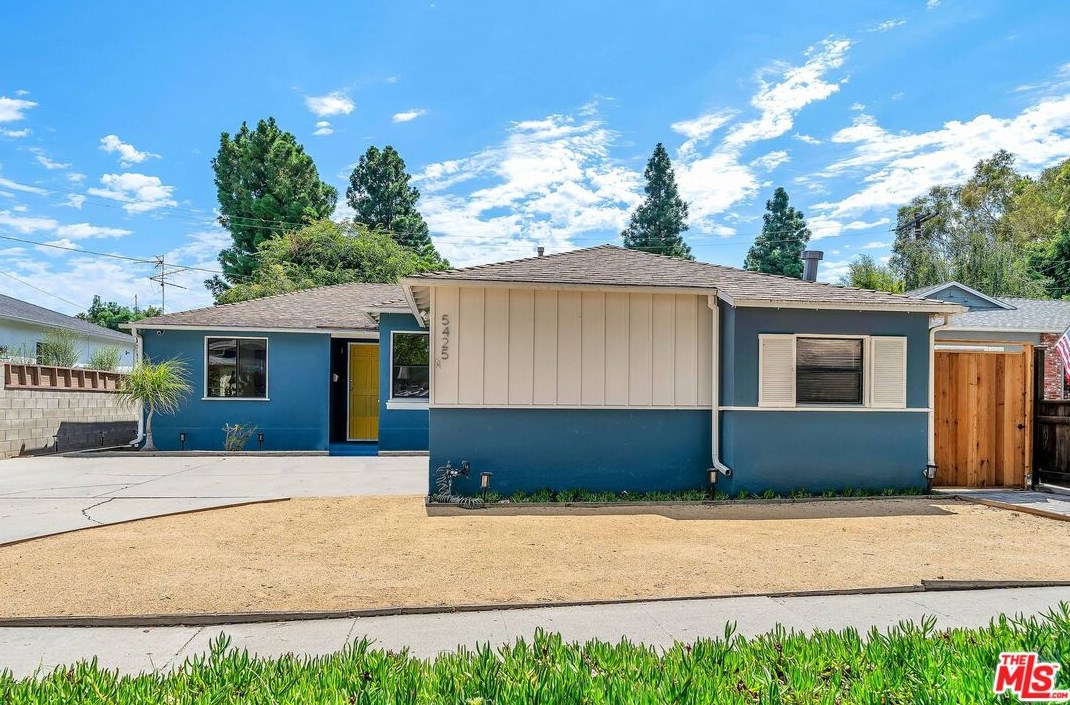 5425 Berryman Ave, Los Angeles, CA 90230-5386