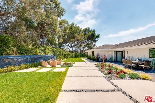 29349 Pacific Coast Hwy, Malibu, CA 90265