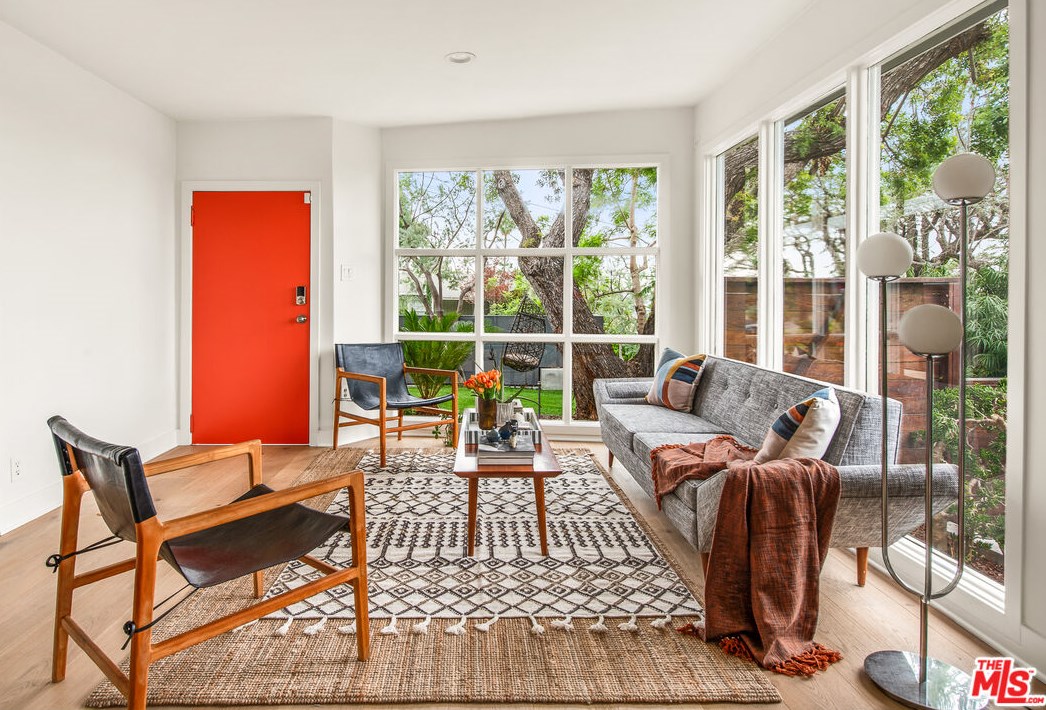4019 Cumberland Ave, Los Angeles, CA 90027-1507