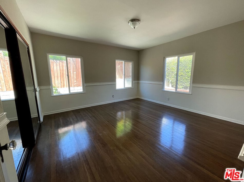 23 Melrose Ave, Pasadena CA  91105-1426 exterior