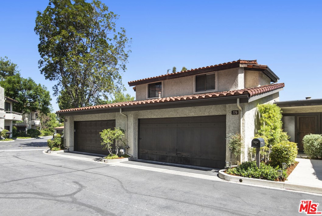 776 Fremont Villas, Los Angeles, CA 90042-5164