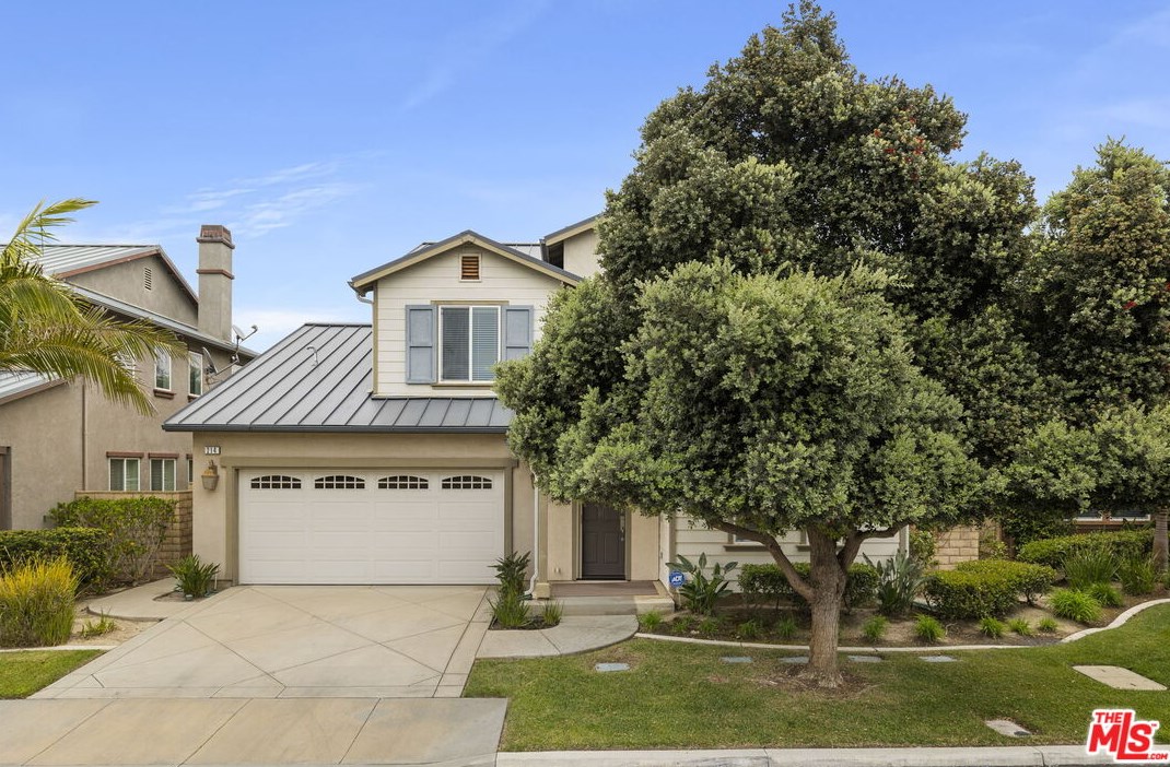 214 Morning Breeze Ln, Naval Base Ventura County, CA 93041-3562