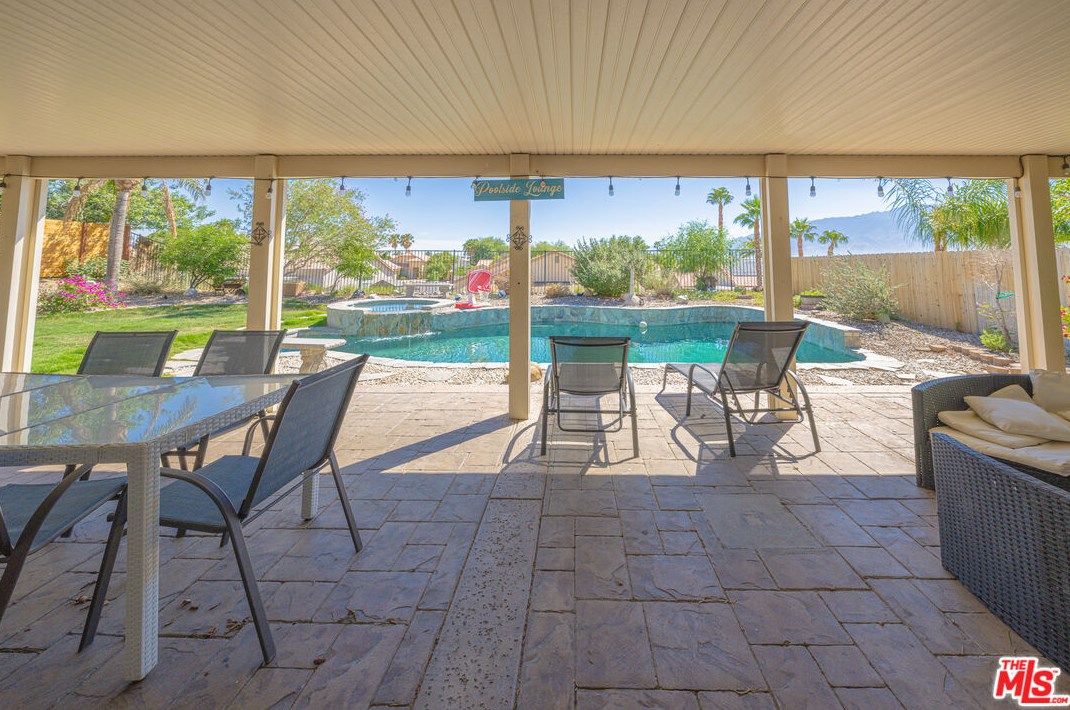 65815 Avenida Pico, Desert Hot Springs CA  92240-1546 exterior