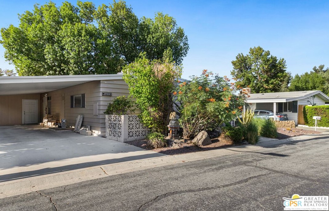 429 Calle Madrigal, Cathedral City, CA 92234-1614