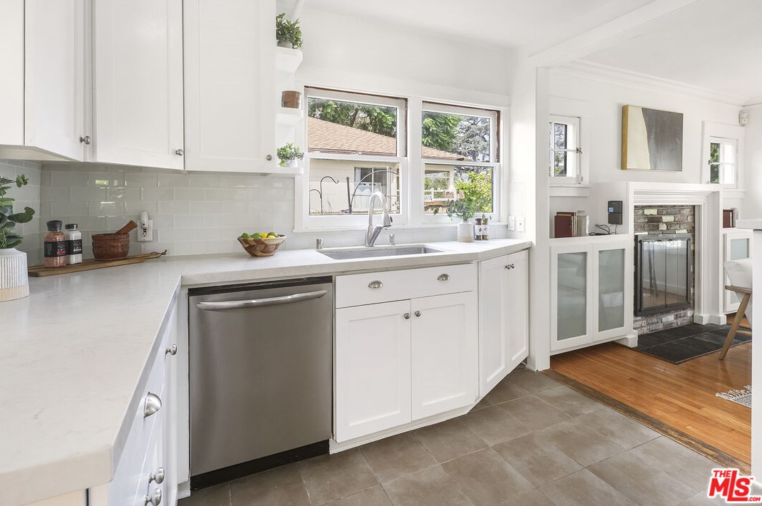 4125 Irving Pl, Los Angeles CA  90232-2811 exterior
