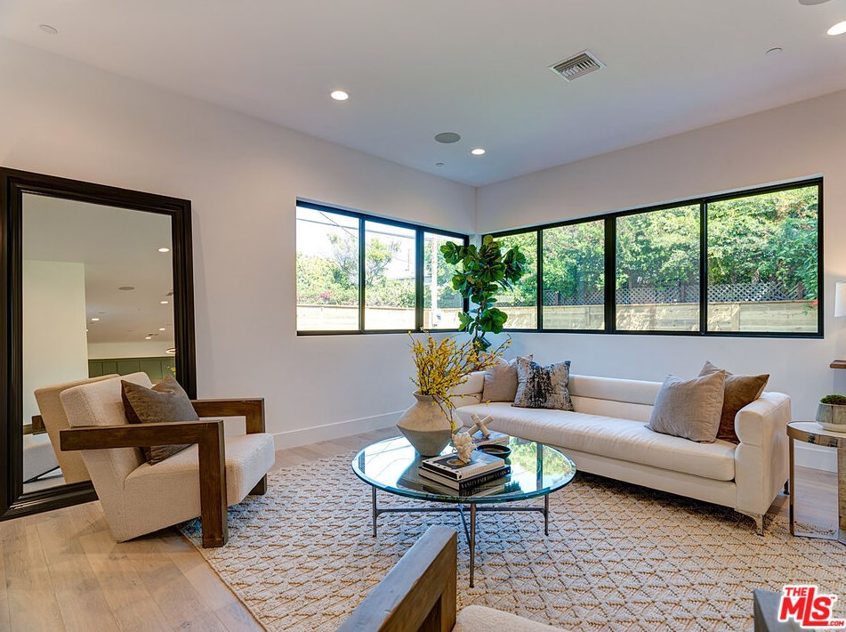 4134 Vinton Ave, Los Angeles CA  90232-3420 exterior
