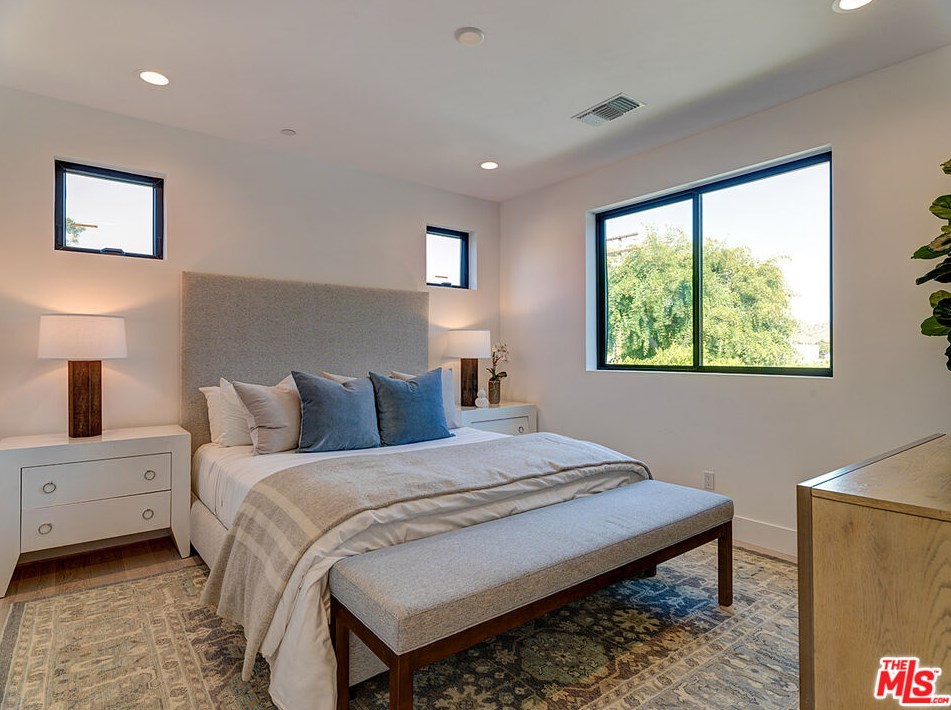 4134 Vinton Ave, Los Angeles CA  90232-3420 exterior