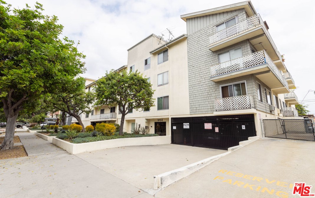 3734 S Canfield Ave #108, Los Angeles, CA 90034