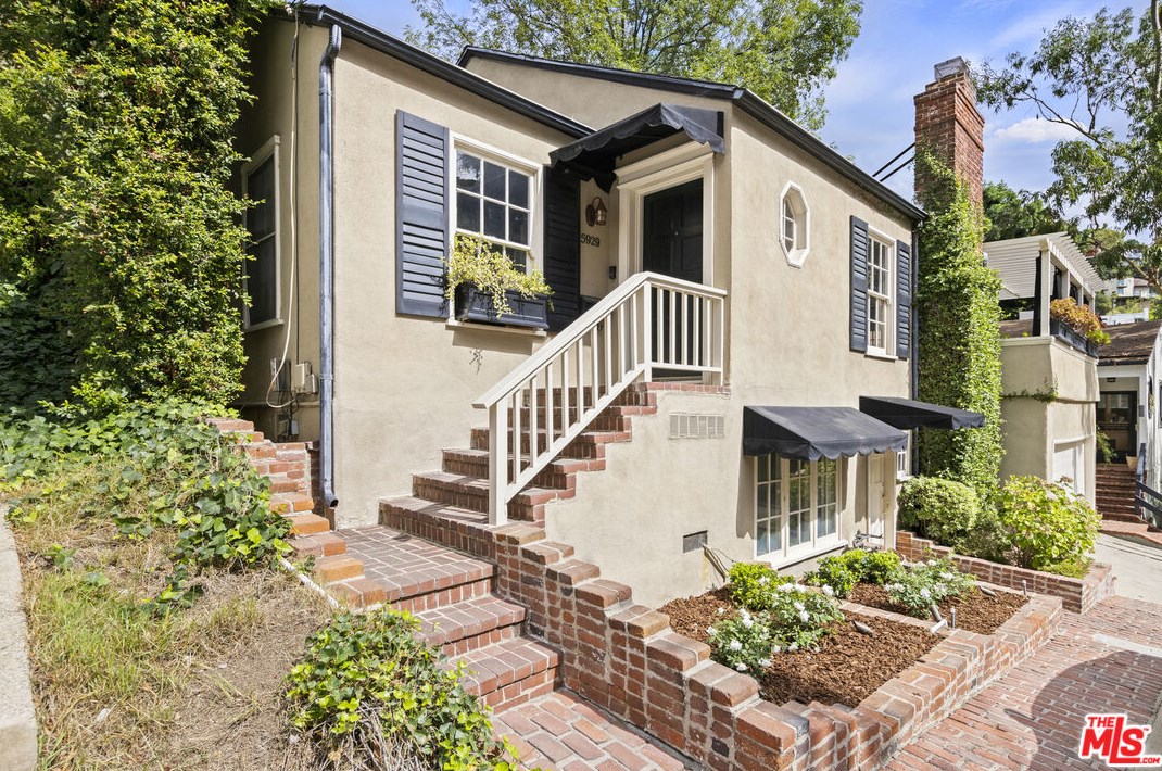 5929 Tuxedo Ter, Los Angeles, CA 90068-2461