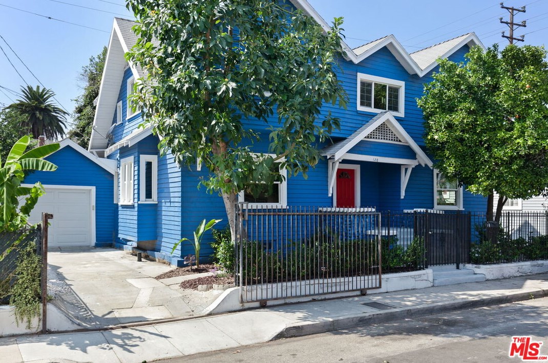 128 Ellita Pl, Los Angeles, CA 90042-4010