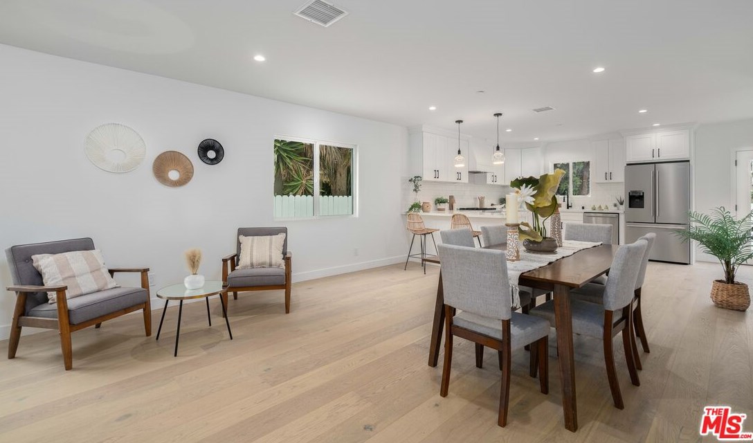 5501 77th St, Los Angeles CA  90045-3213 exterior