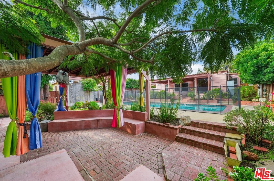 3104 Kelton Ave, Los Angeles CA  90034-3024 exterior