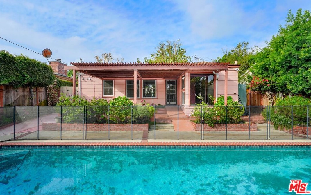 3104 Kelton Ave, Los Angeles CA  90034-3024 exterior